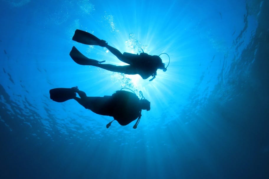 Your guide for scuba diving in Dubai scuba diving in Dubai