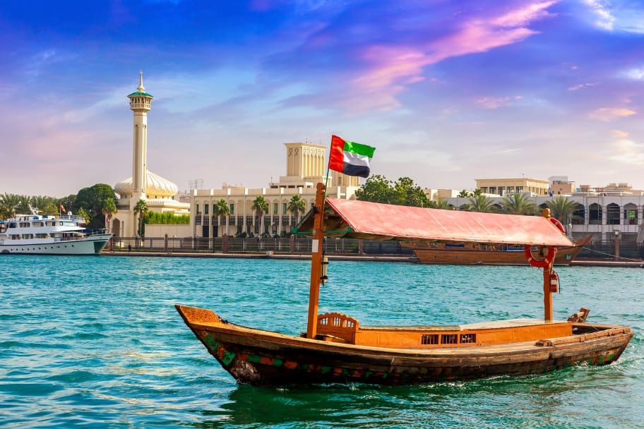 Your guide for boat rides in Dubai Boat rides in Dubai
